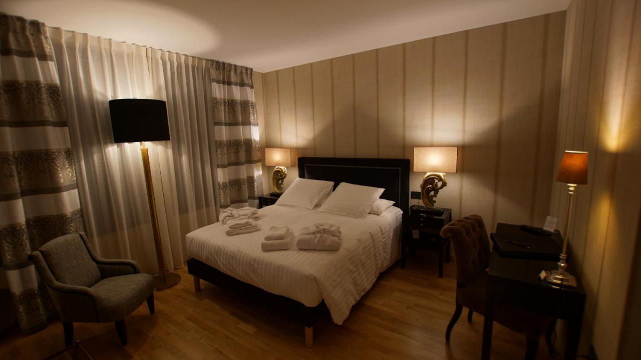 Hotel De Charme L'Oree Du Parc Romans-sur-Isère Eksteriør billede