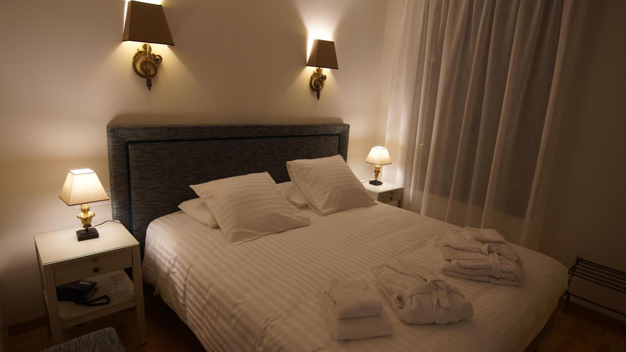 Hotel De Charme L'Oree Du Parc Romans-sur-Isère Eksteriør billede